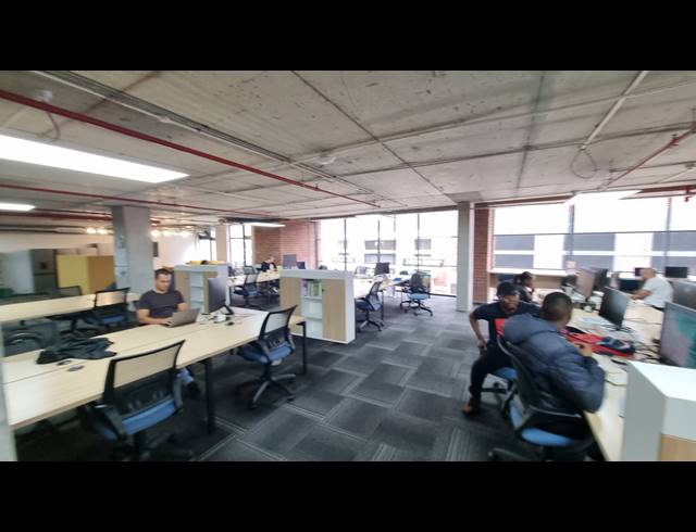 433M² OFFICE FOR SALE IN WOODSTOCK